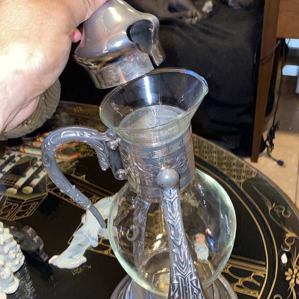 Vintage Newport Silverplate CoffeePitcher/Carafe on Tilt- Rare Mid-Century - Picture 5 of 6